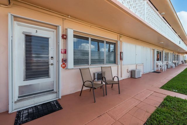 5 of 28 - 925 Sw 11th Avenue #3j, Hallandale, FL