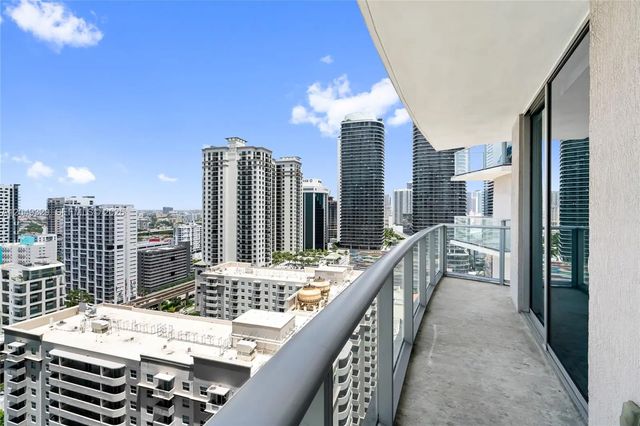 1100 S Miami Avenue #2306, Miami