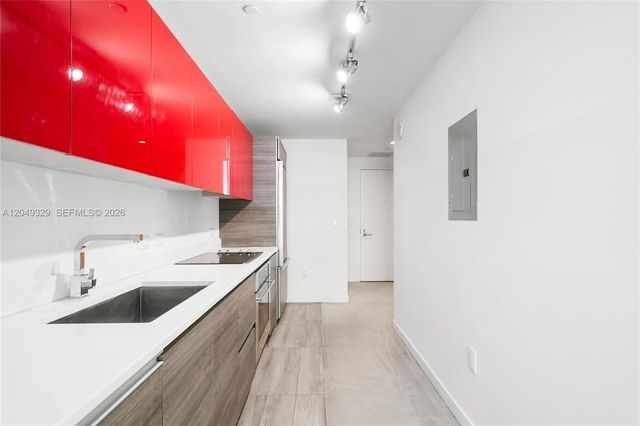 3 of 32 - 1100 S Miami Avenue #2306, Miami, FL