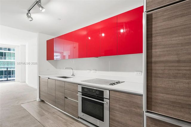 4 of 32 - 1100 S Miami Avenue #2306, Miami, FL