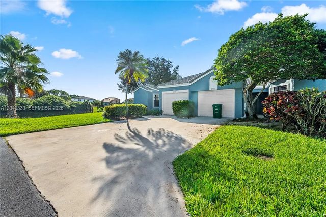 2 of 42 - 8220 Waterford Lane, Tamarac, FL