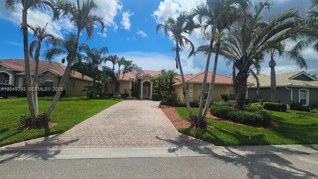 2 of 14 - 415 Nw Dover Court, Port St. Lucie, FL