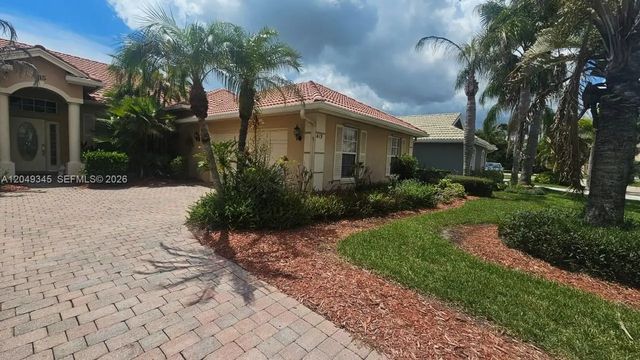 4 of 14 - 415 Nw Dover Court, Port St. Lucie, FL