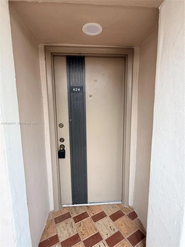 4 of 15 - 8400 Sw 133rd Ave Road #424, Miami, FL