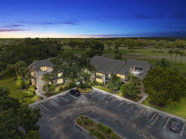 9450 Meadowood Drive #101, Fort Pierce