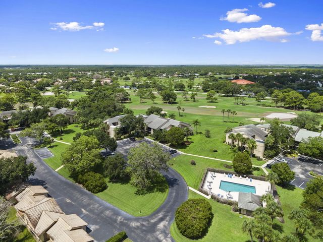 4 of 26 - 9450 Meadowood Drive #101, Fort Pierce, FL