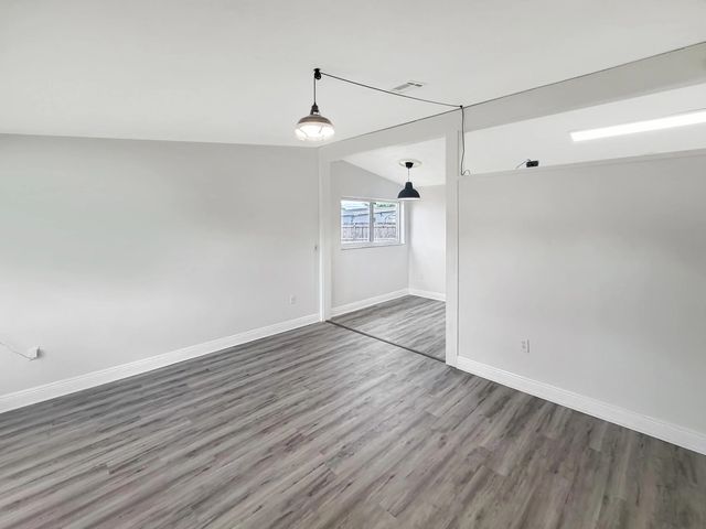 3 of 29 - 752 Orchid Drive, Royal Palm Beach, FL