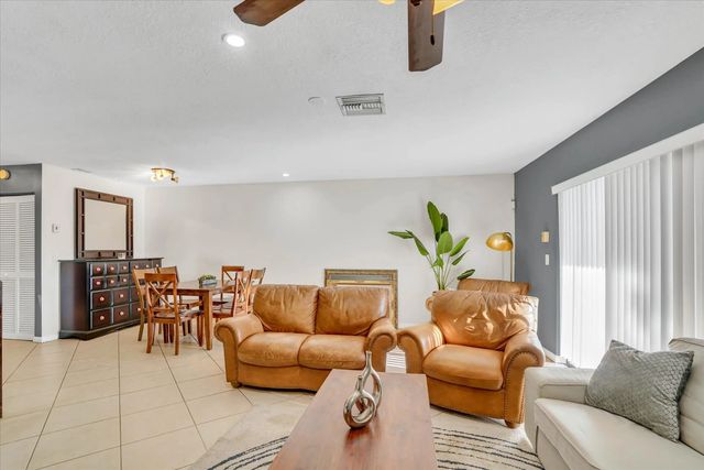 4 of 17 - 7357 Nw 34th Street #7357, Lauderhill, FL