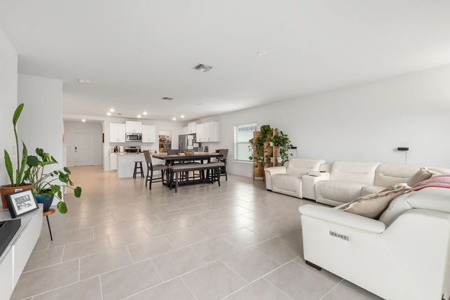 4 of 27 - 17177 Monte Isola Way, North Fort Myers, FL
