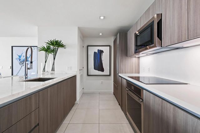 4 of 30 - 401 N Birch Road #916, Fort Lauderdale, FL