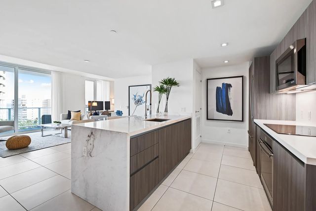 5 of 30 - 401 N Birch Road #916, Fort Lauderdale, FL