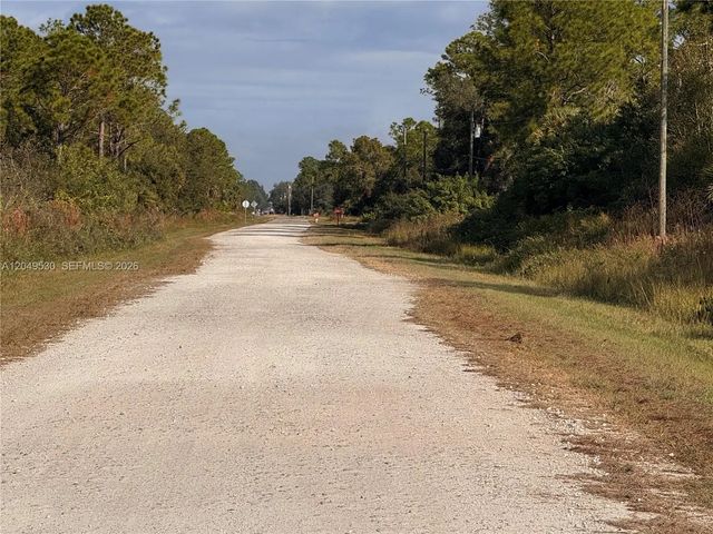2 of 8 - 775 S Hacienda Street, Clewiston, FL