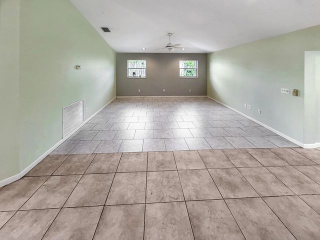 3 of 17 - 2361 Ne 21st Avenue, Jensen Beach, FL