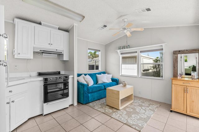 5 of 15 - 12 Hibiscus Drive #h, Briny Breezes, FL