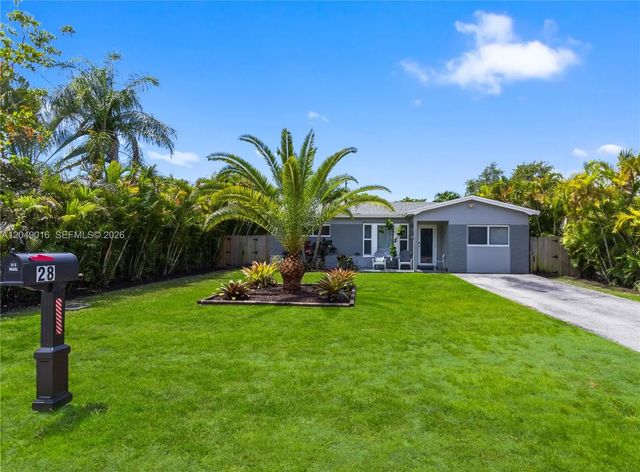 2 of 12 - 28 Se 7th Street, Dania Beach, FL