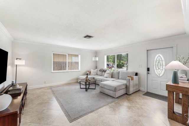 4 of 27 - 5347 Washington Road, Delray Beach, FL