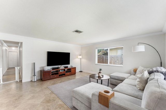 5 of 27 - 5347 Washington Road, Delray Beach, FL