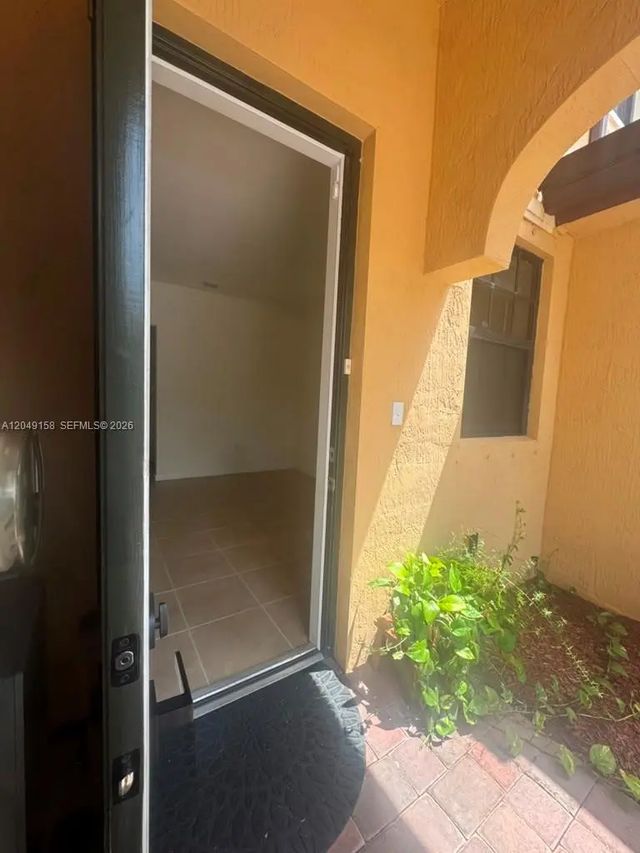 5 of 76 - 3767 Se 3rd Court, Homestead, FL