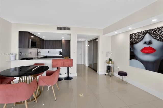 3 of 34 - 20505 E Country Club Drive #1739, Aventura, FL