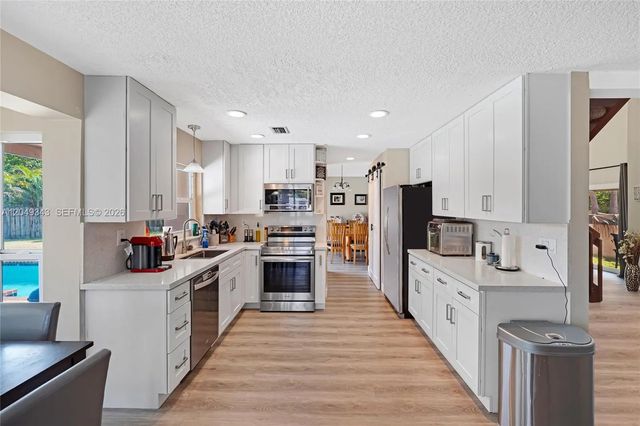 3 of 10 - 8650 Sw 57th Court, Cooper City, FL