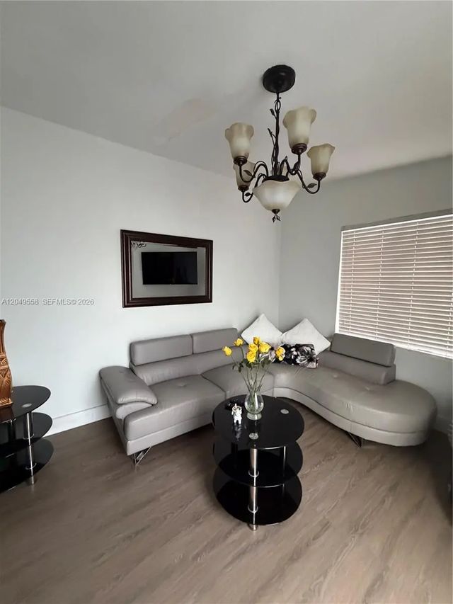 2642 Atlantic Avenue, Opa-Locka