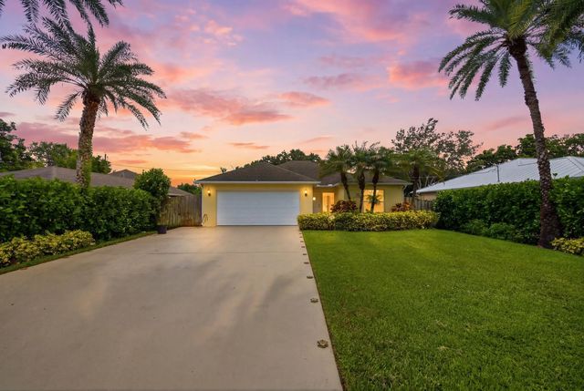 3772 Se Upper Street, Stuart