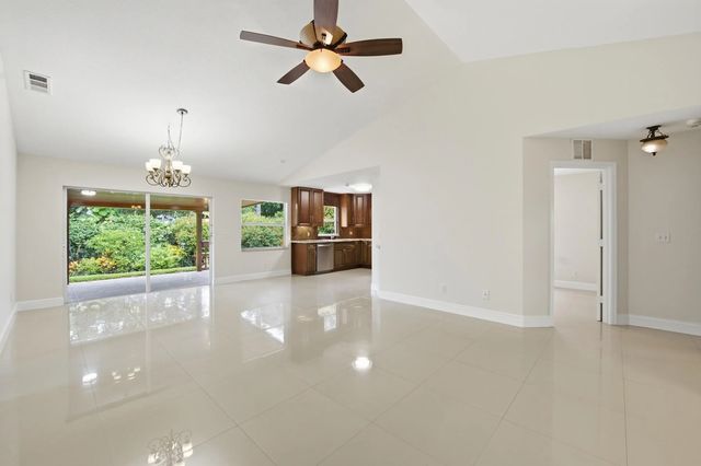 4 of 34 - 3772 Se Upper Street, Stuart, FL