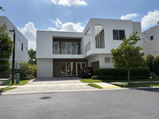 2 of 29 - 7433 Nw 99th Avenue, Doral, FL