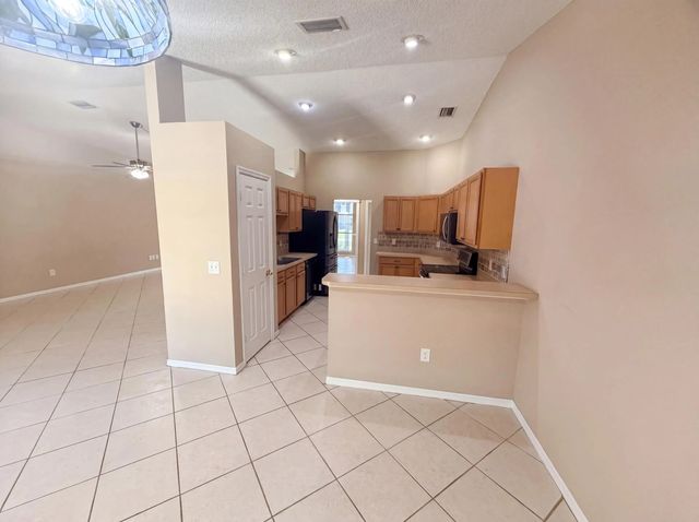 2 of 22 - 3642 Sw Sterricker Street, Port St. Lucie, FL