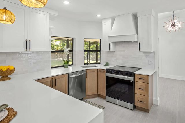 5 of 44 - 14814 Paddock Drive, Wellington, FL