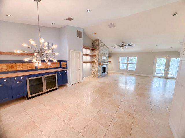 3 of 31 - 2902 Serenity Circle S, Fort Pierce, FL