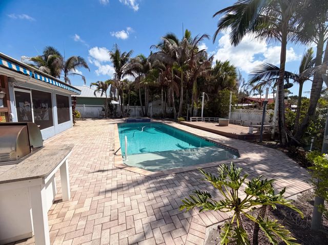 5 of 31 - 2902 Serenity Circle S, Fort Pierce, FL
