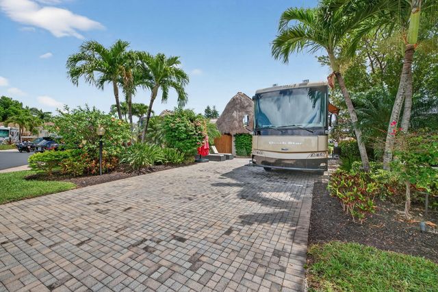 4 of 70 - 382 Sundial Circle #382, Margate, FL
