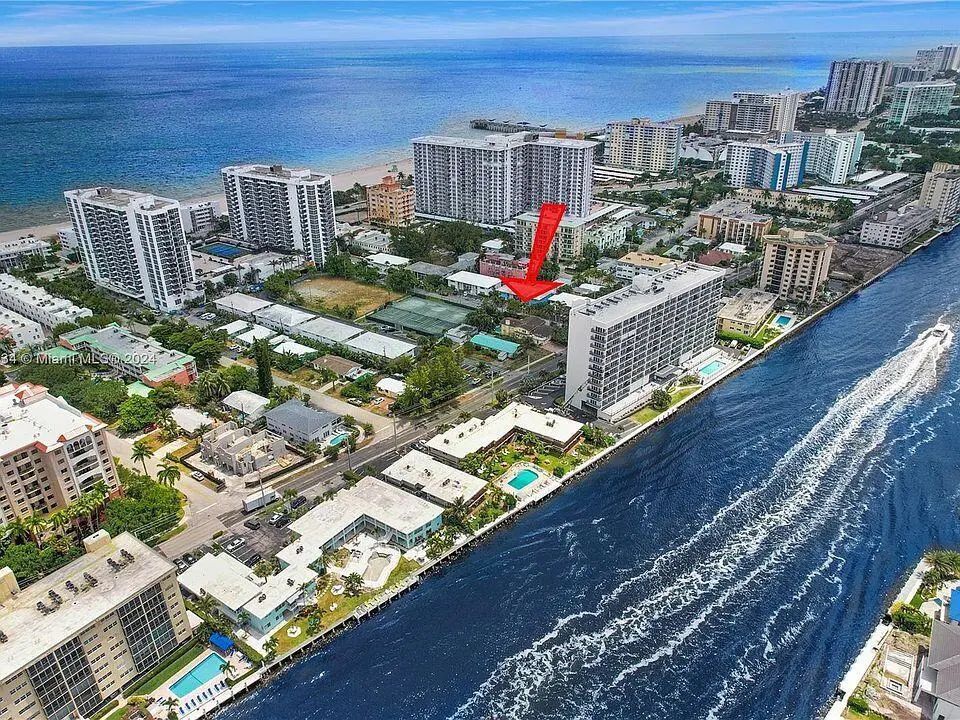 524 N Riverside Drive, Pompano Beach