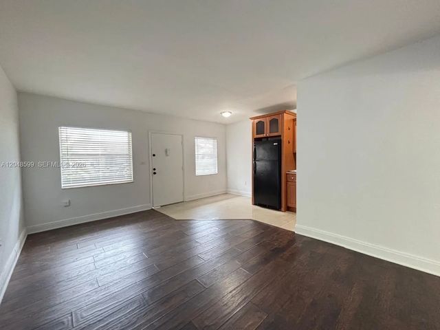 1860 Venice Park Drive #110, North Miami