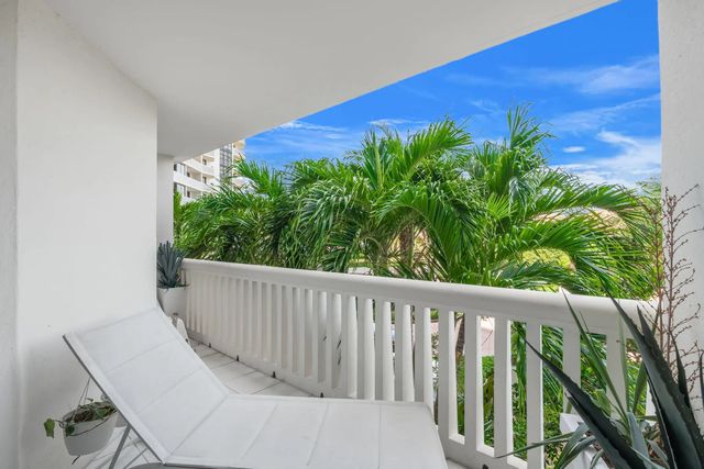 2 of 46 - 1000 Island Boulevard #305, Aventura, FL