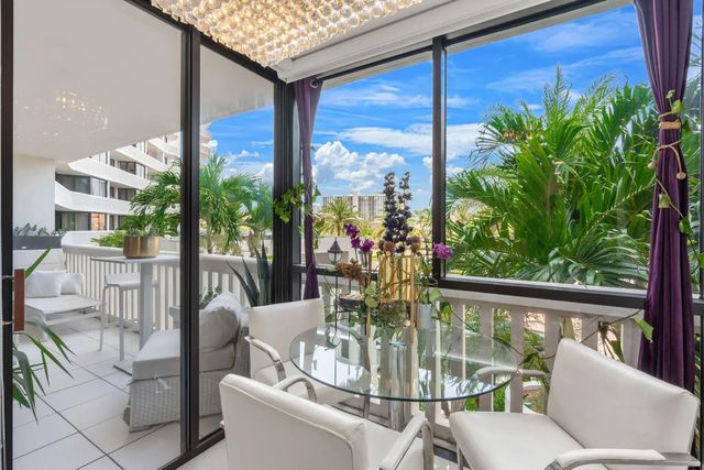 3 of 46 - 1000 Island Boulevard #305, Aventura, FL