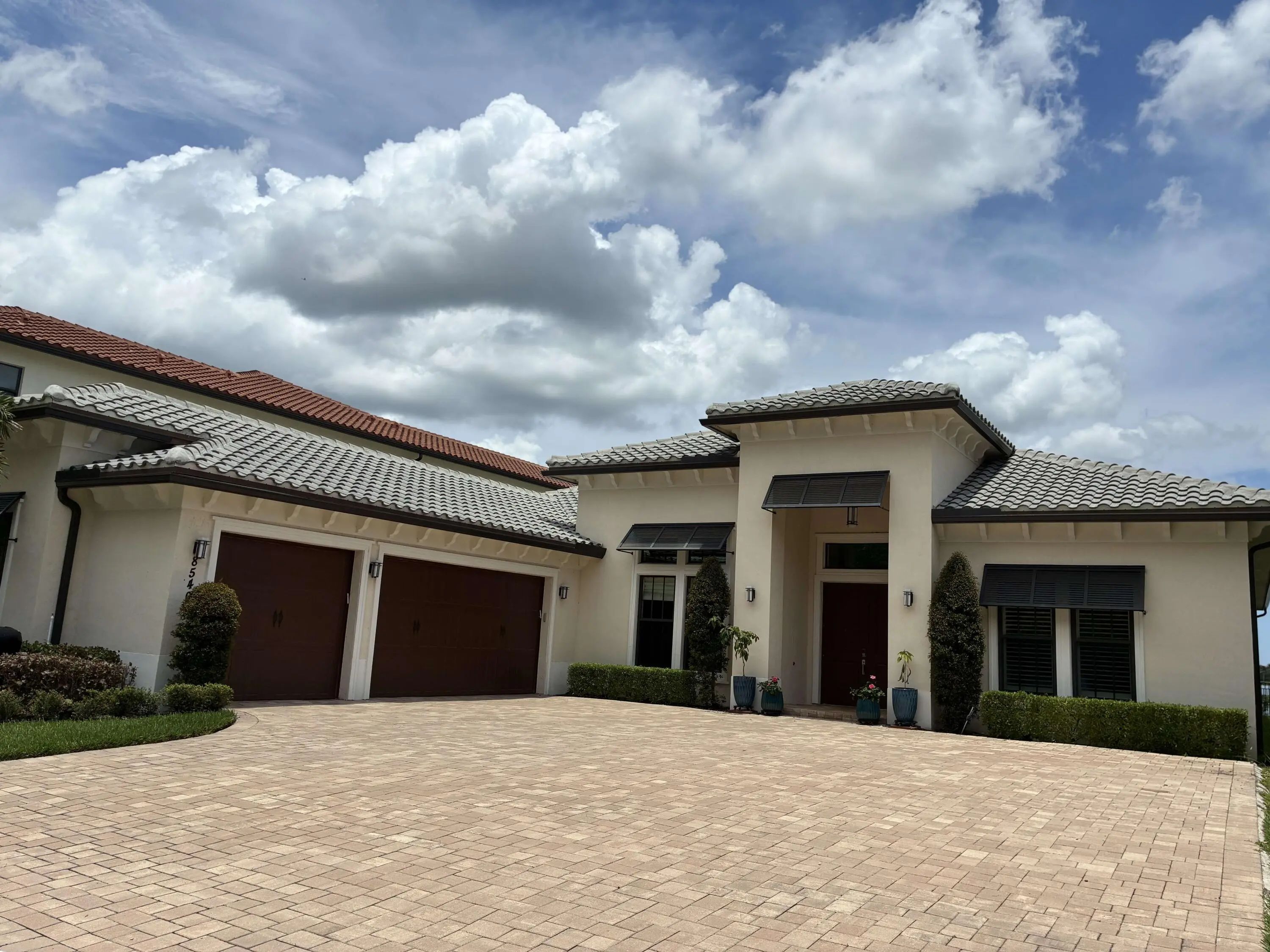 8540 W Parkland Bay Trail, Parkland