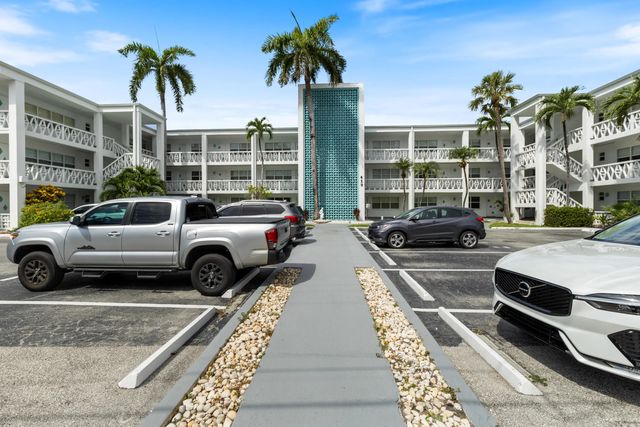 419 Golden Isles Drive #210, Hallandale Beach