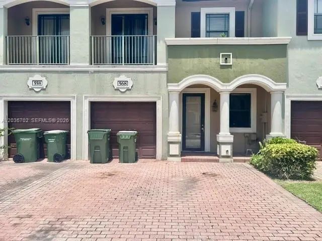 568 Ne 35th Avenue, Homestead