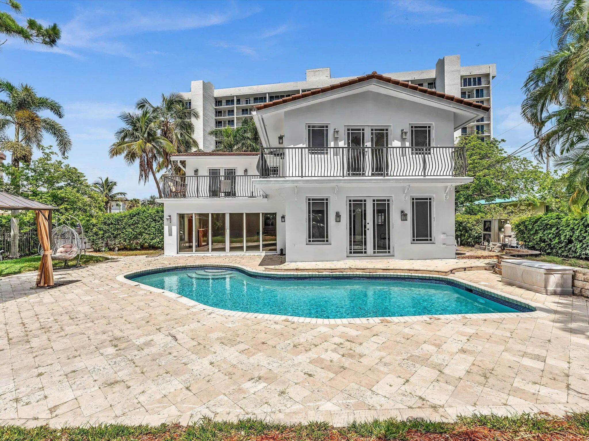 518 N Riverside Drive, Pompano Beach