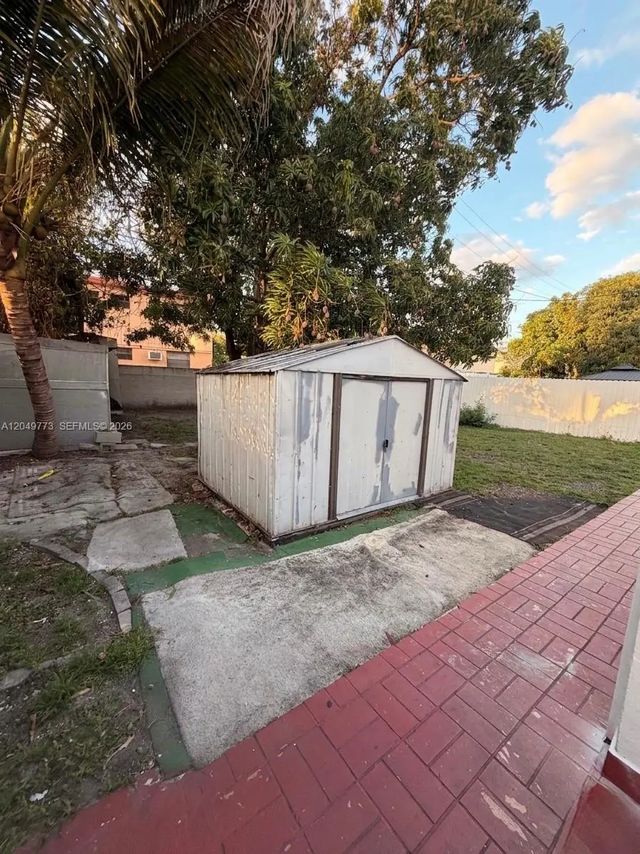 3 of 22 - 41 E 20th Street, Hialeah, FL