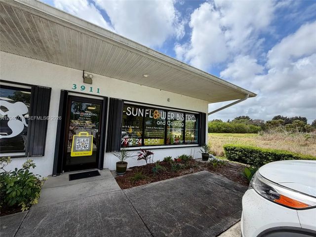 3911 Orange Avenue, Fort Pierce