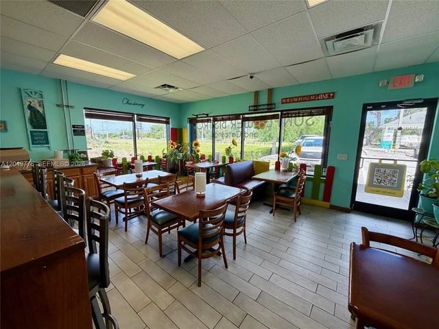 4 of 11 - 3911 Orange Avenue, Fort Pierce, FL