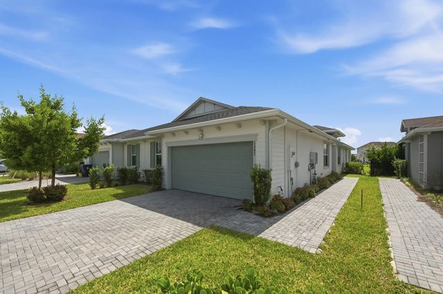 1397 Haywagon Trail, Loxahatchee