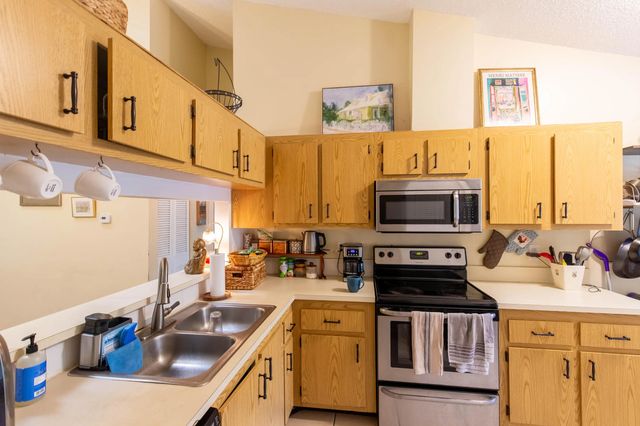 2 of 22 - 508 Harbour Pointe Way, Greenacres, FL