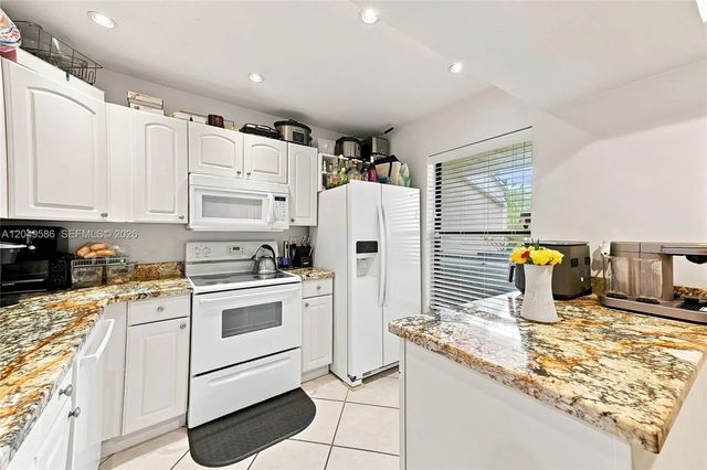 2 of 38 - 9858 Nw 3rd Street #9858, Plantation, FL