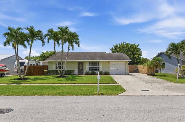 4732 Carthage Circle S, Lake Worth