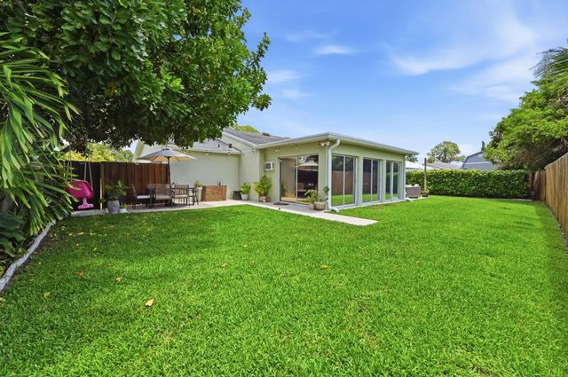 3 of 26 - 4732 Carthage Circle S, Lake Worth, FL