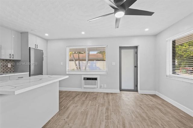 4 of 59 - 1634 Ne 4th Place, Fort Lauderdale, FL